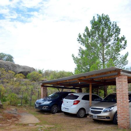 La Toma Complejo De Montana - Cabanas Y Habitaciones En Hosteria Mina Clavero Exterior foto