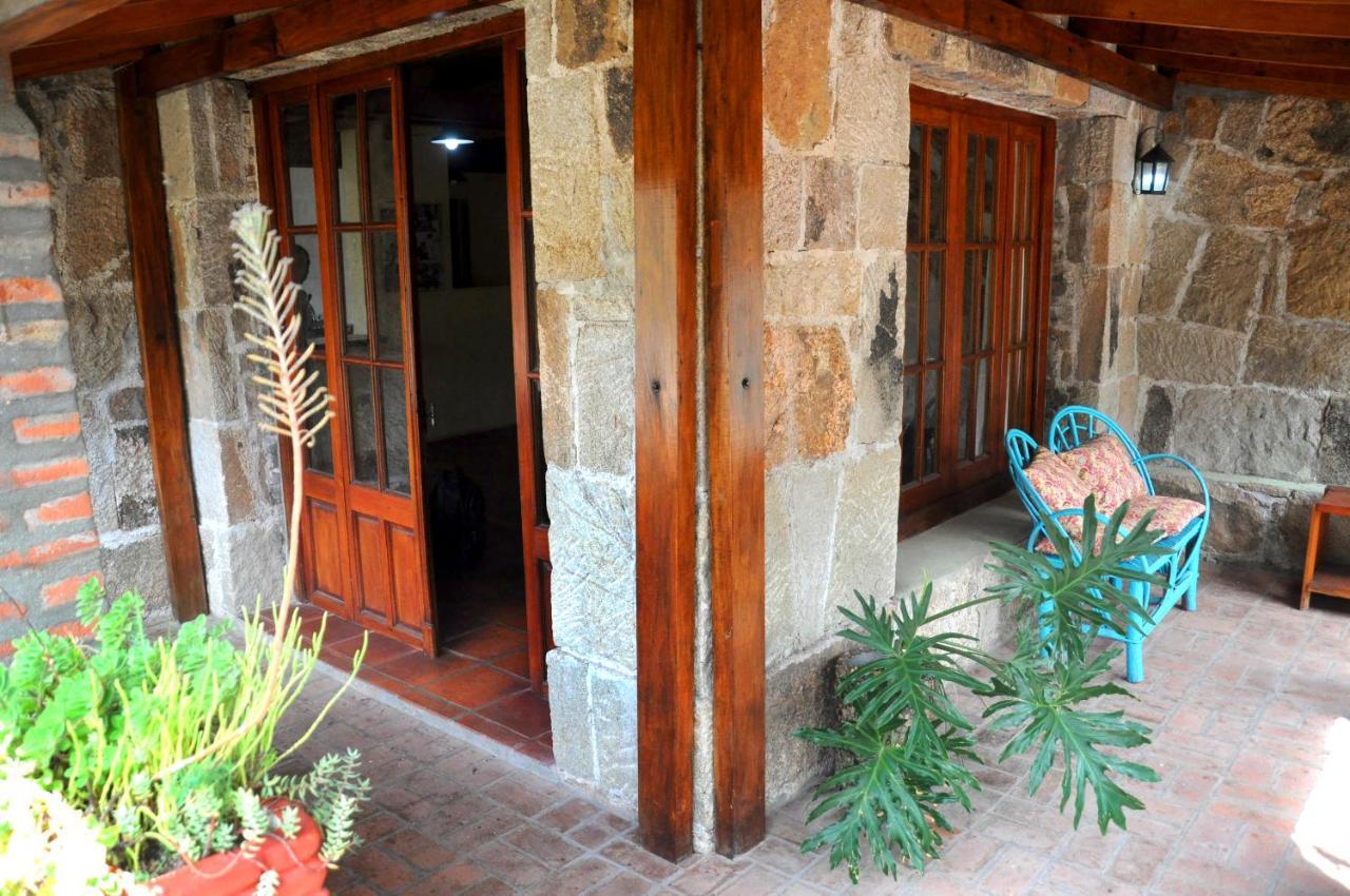 La Toma Complejo De Montana - Cabanas Y Habitaciones En Hosteria Mina Clavero Exterior foto