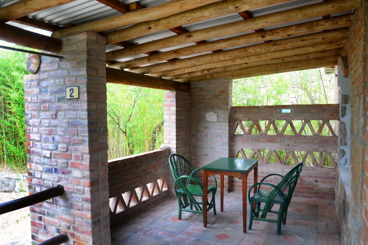 La Toma Complejo De Montana - Cabanas Y Habitaciones En Hosteria Mina Clavero Exterior foto