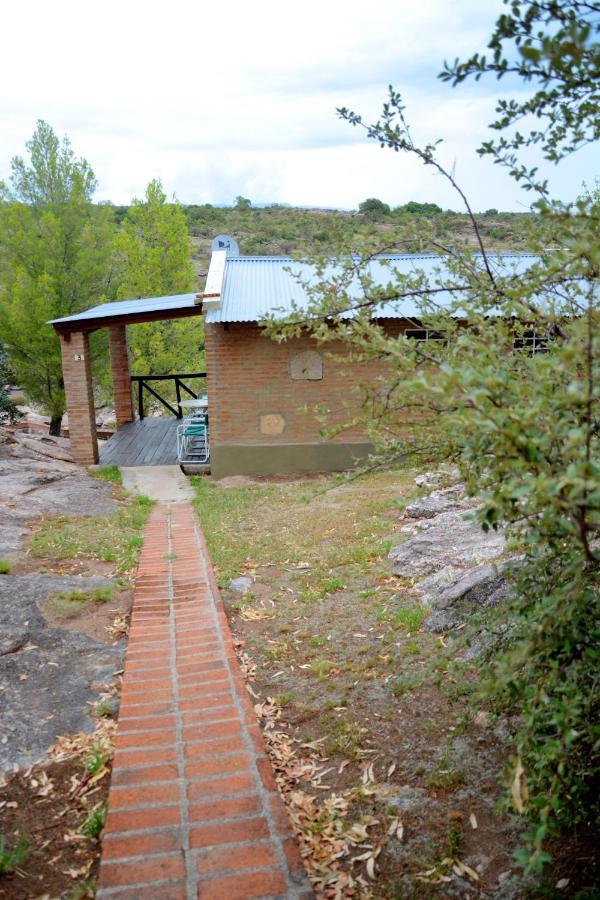 La Toma Complejo De Montana - Cabanas Y Habitaciones En Hosteria Mina Clavero Exterior foto