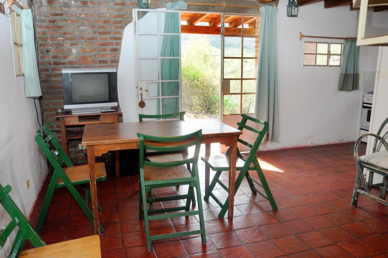 La Toma Complejo De Montana - Cabanas Y Habitaciones En Hosteria Mina Clavero Exterior foto