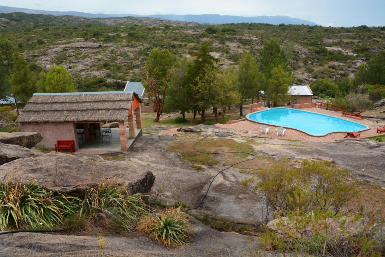 La Toma Complejo De Montana - Cabanas Y Habitaciones En Hosteria Mina Clavero Exterior foto