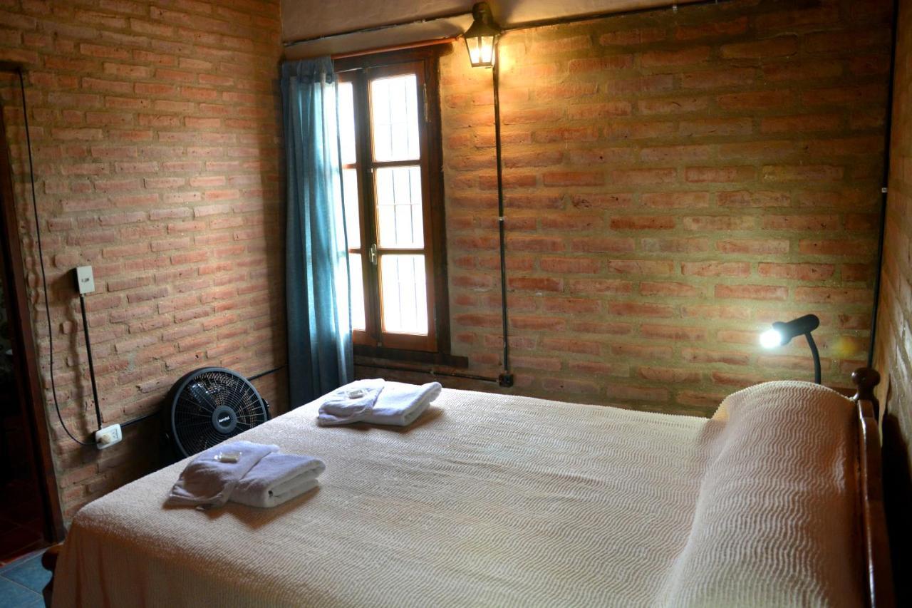 La Toma Complejo De Montana - Cabanas Y Habitaciones En Hosteria Mina Clavero Exterior foto
